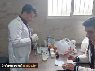 ساخت کرم های آبرسان و مرطوب کننده گیاهان دارویی در آموزشکده کشاورزی دماوند 5