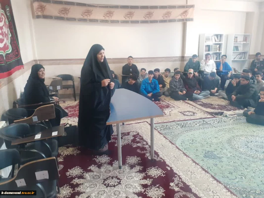 بازدید سرپرست آموزشکده کشاورزی دماوند از مدارس و هنرستان های شهرستان دماوند 3